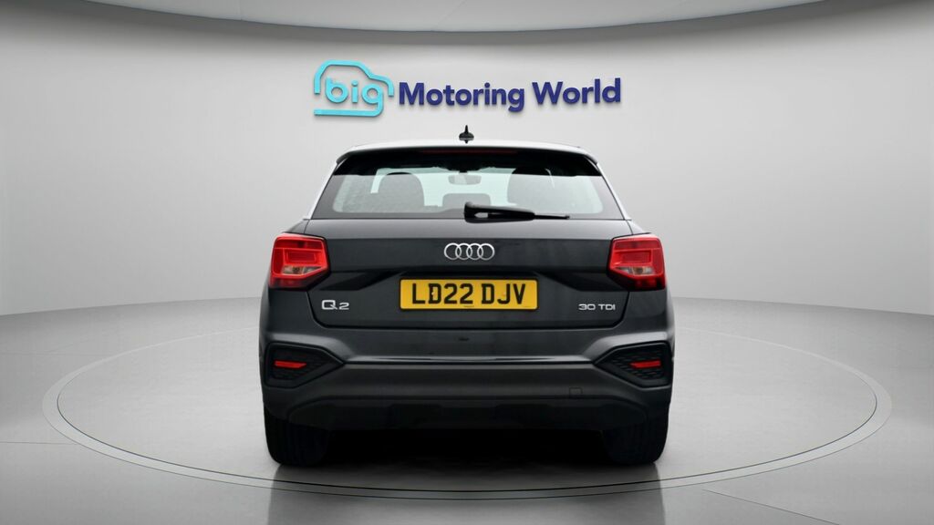 Audi Q2 Technik Grey #6