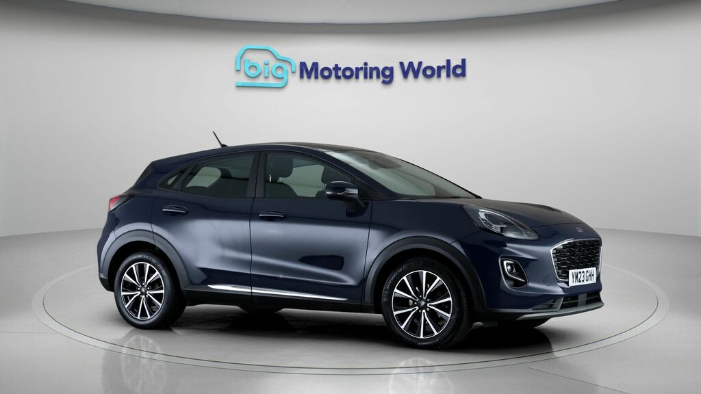 Ford Puma Titanium Blue
