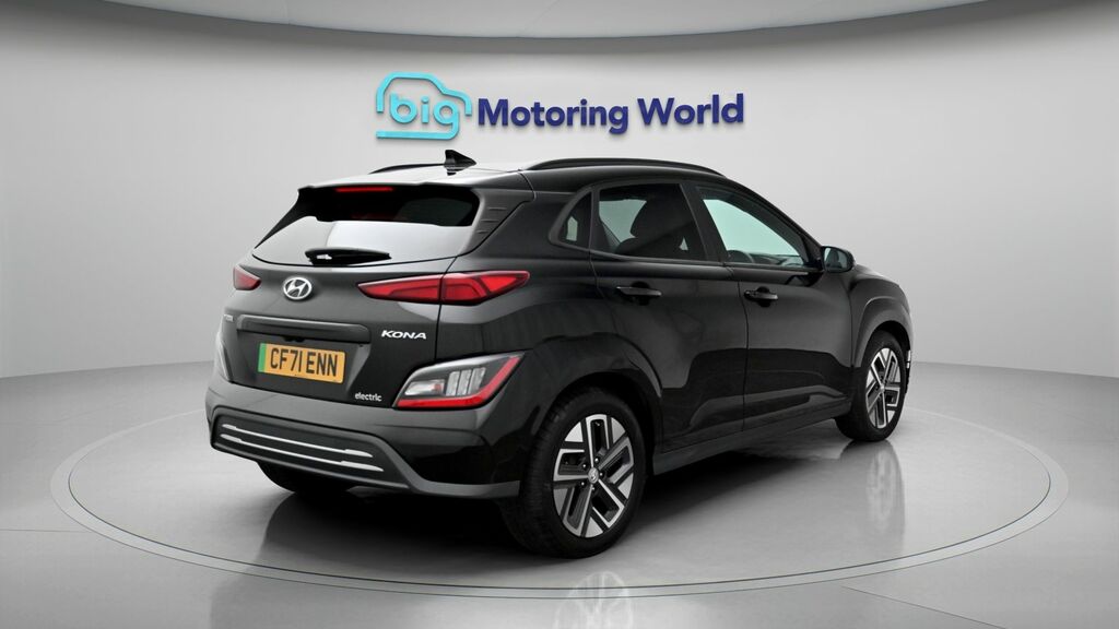 Hyundai Kona Premium Blue #7