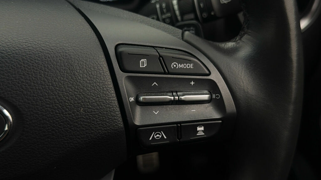 Hyundai Kona Premium Blue #24