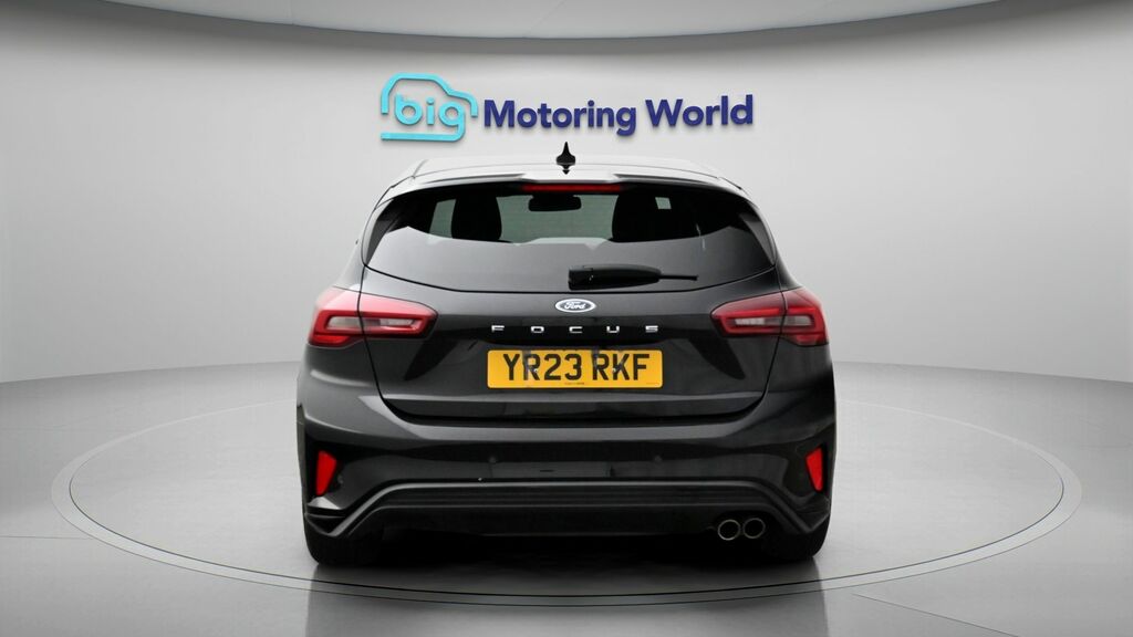 Ford Focus St-line Black #6