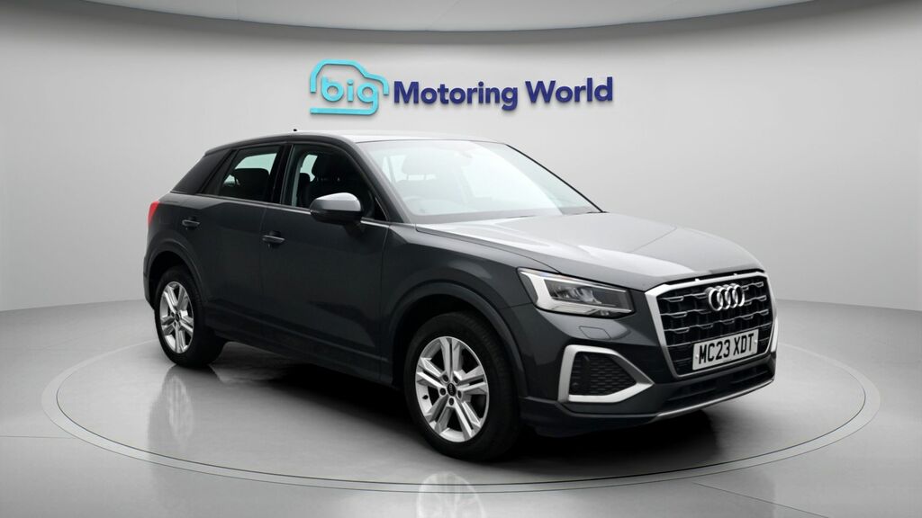 Audi Q2 Sport Grey