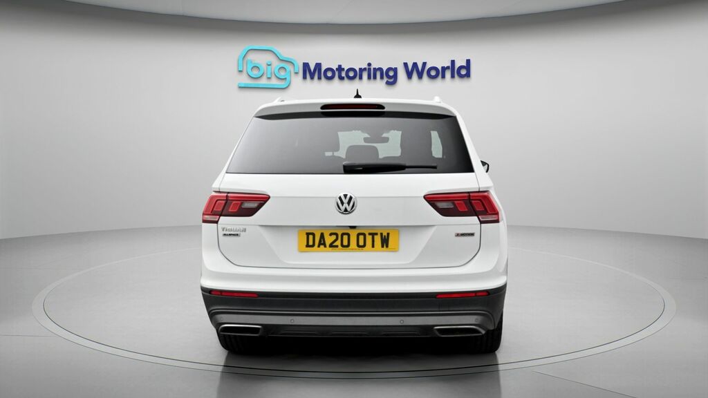 Volkswagen Tiguan Allspace Match White #6