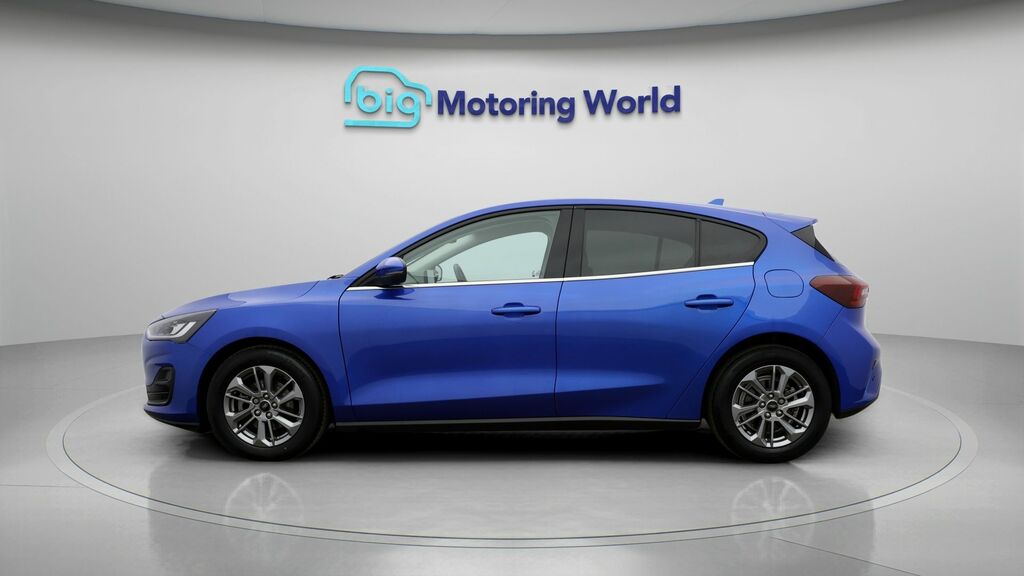 Ford Focus Titanium Blue #4