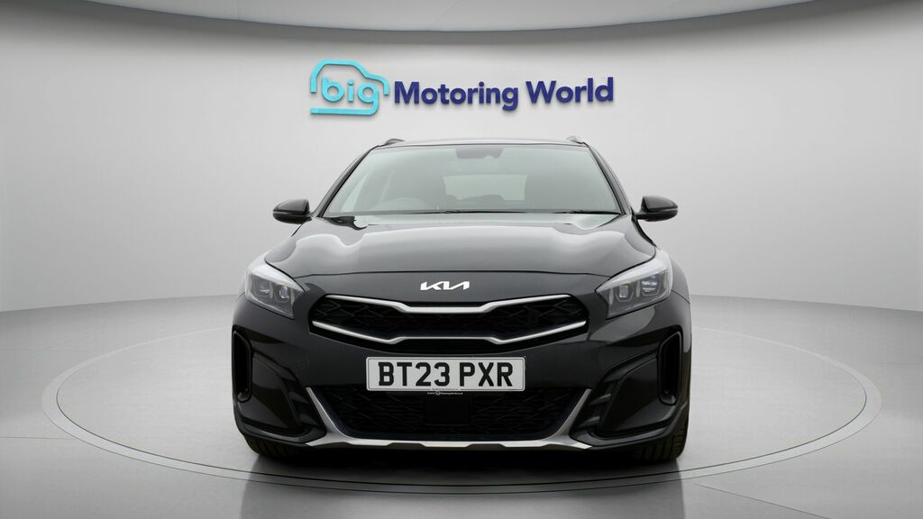 Kia Xceed Gt-line Black #2