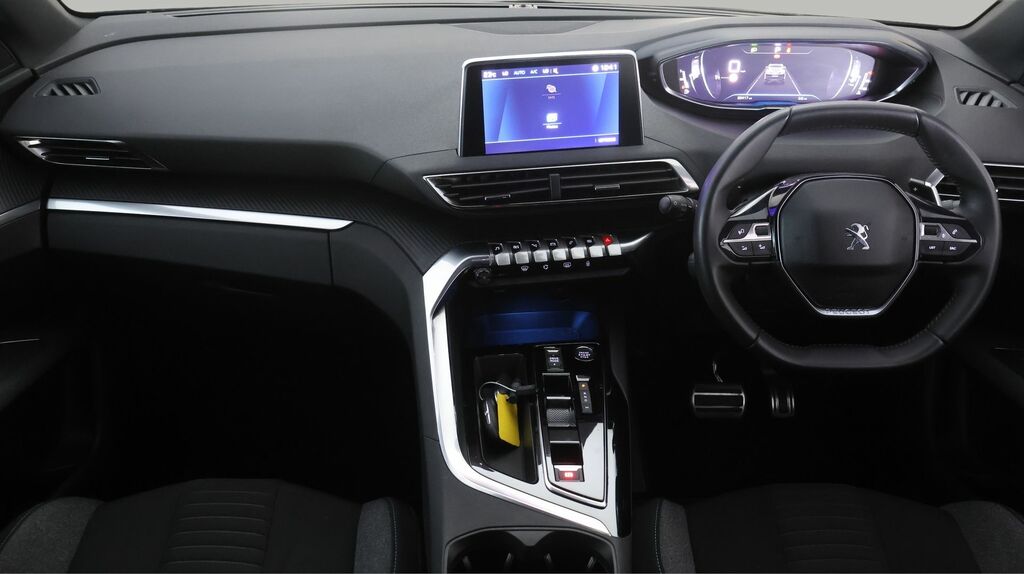 Peugeot 3008 1.2 Puretech Active Premium Red #12