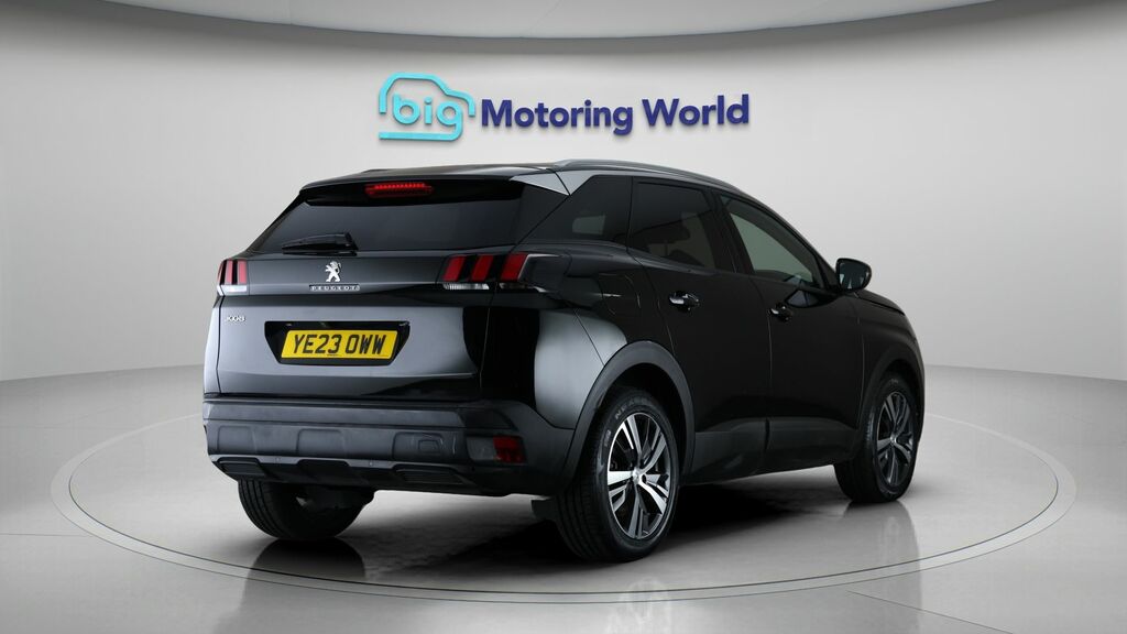 Peugeot 3008 1.2 Puretech Active Premium Red #7