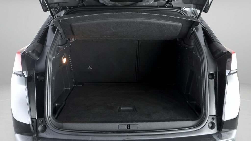 Peugeot 3008 1.2 Puretech Active Premium Red #16