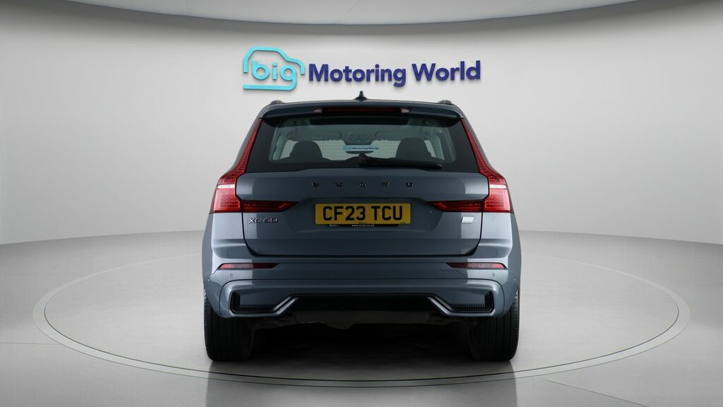 Volvo XC60 Plus Grey #6