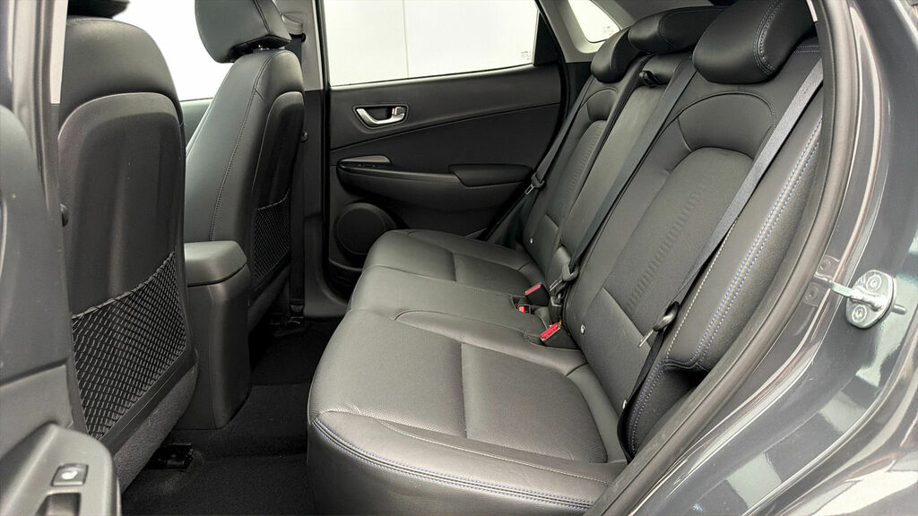 Hyundai Kona Ultimate Black #15