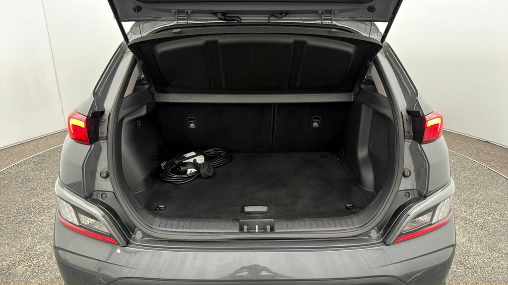 Hyundai Kona Ultimate Black #16