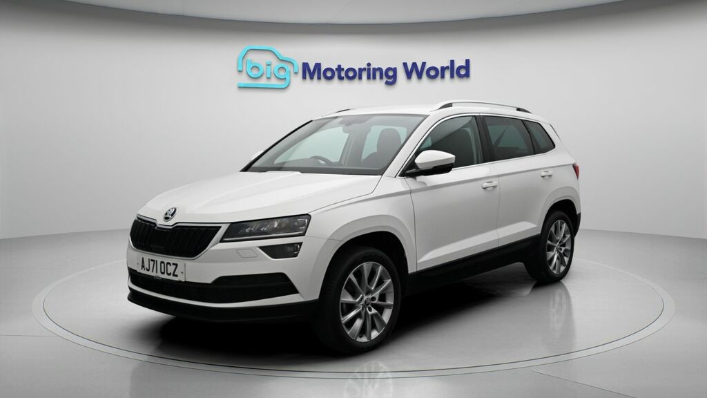 Skoda Karoq Se L White #3