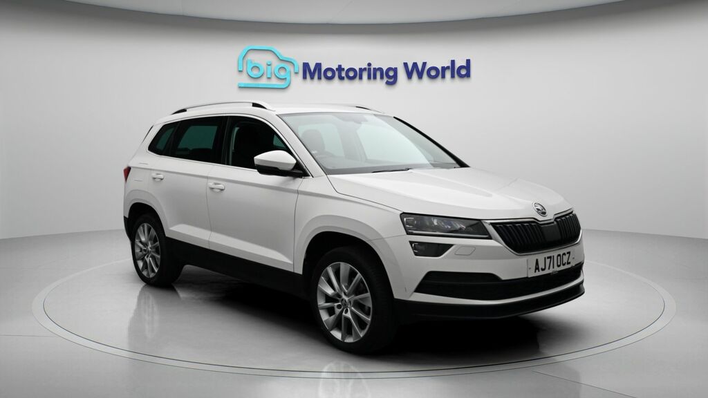 Skoda Karoq Se L White