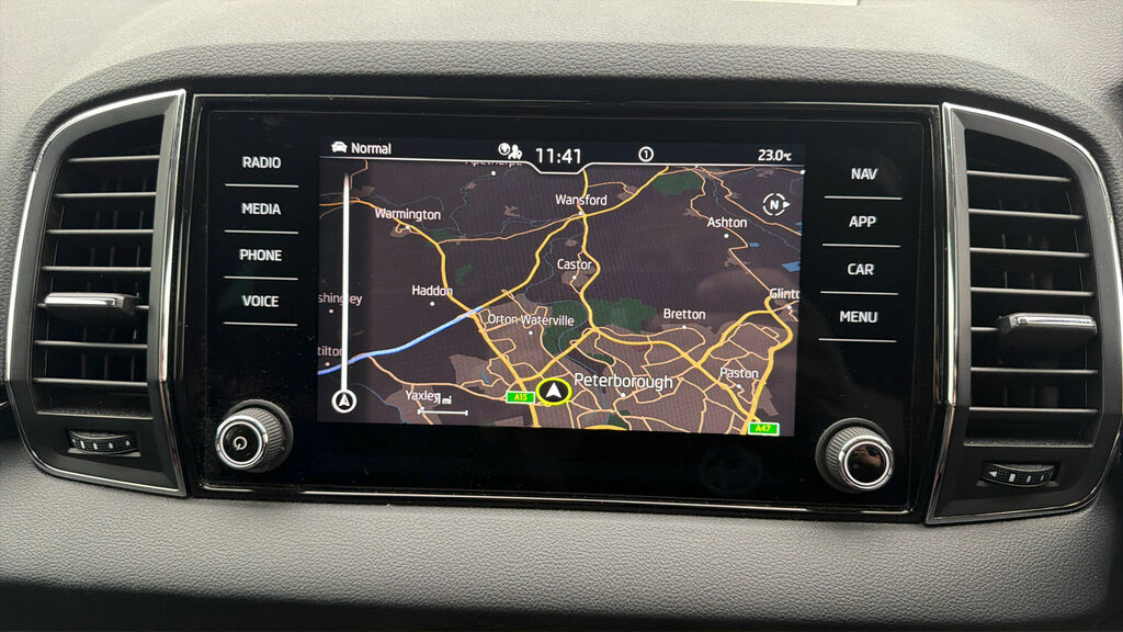 Skoda Karoq 1.5 Tsi Se Technology Grey #10