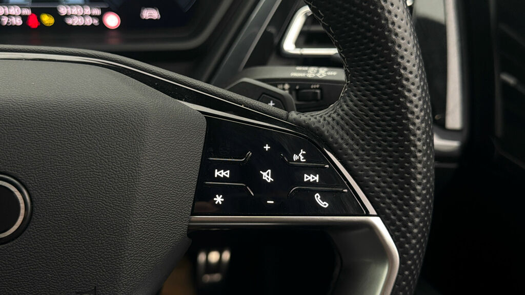 Audi Q4 E Tron Audi Q4 E-tron Sport 40 E-tron 150,00 Kw Grey #24
