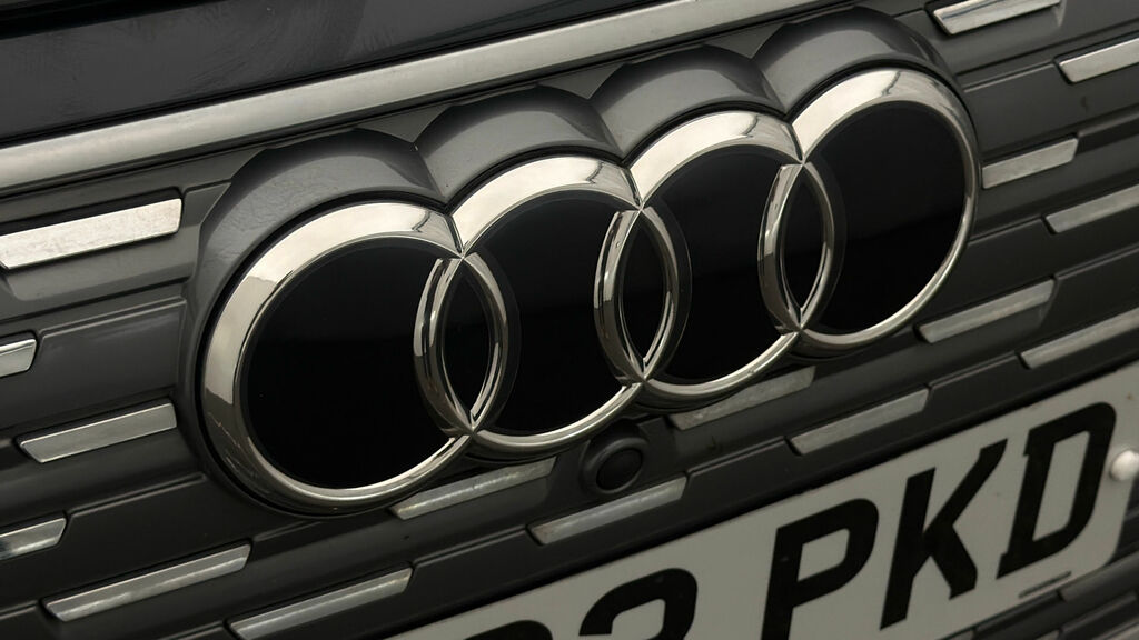 Audi Q4 E Tron Audi Q4 E-tron Sport 40 E-tron 150,00 Kw Grey #20