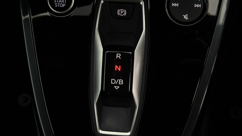 Audi Q4 E Tron Audi Q4 E-tron Sport 40 E-tron 150,00 Kw Grey #18