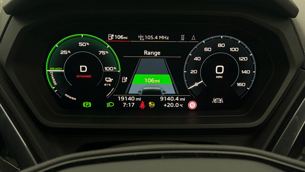 Audi Q4 E Tron Audi Q4 E-tron Sport 40 E-tron 150,00 Kw Grey #25