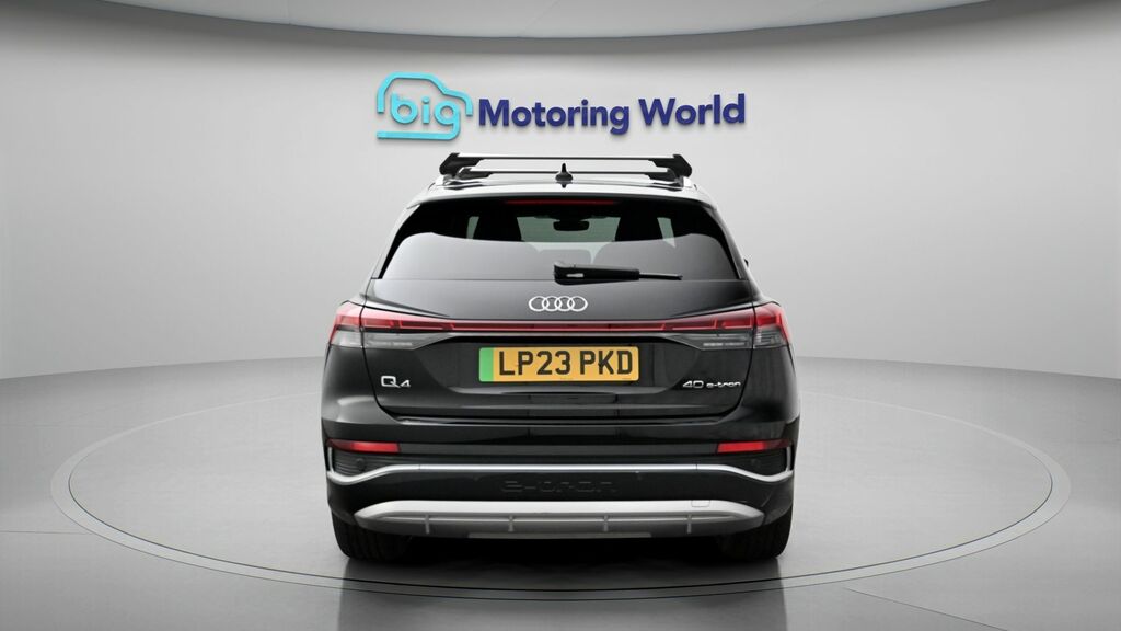 Audi Q4 E Tron S Line Black #6