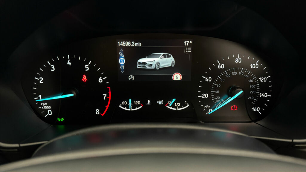 Ford Focus 1.0 Ecoboost Hybrid Mhev 155 Titanium Red #24
