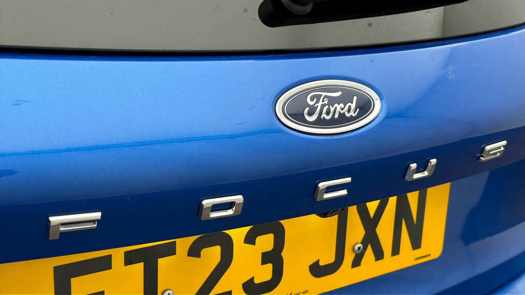 Ford Focus 1.0 Ecoboost Hybrid Mhev 155 Titanium Red #19