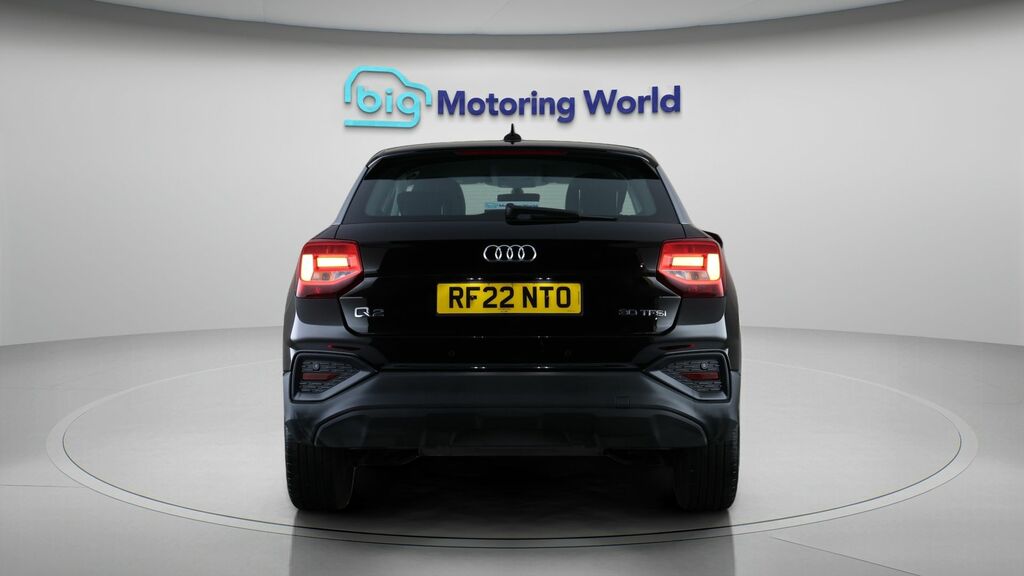 Audi Q2 Technik Black #6