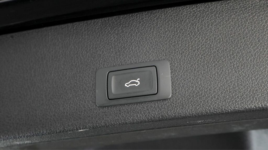 Audi Q2 35 Tfsi Sport Grey #21
