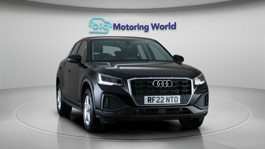 Audi Q2 Technik Black #2