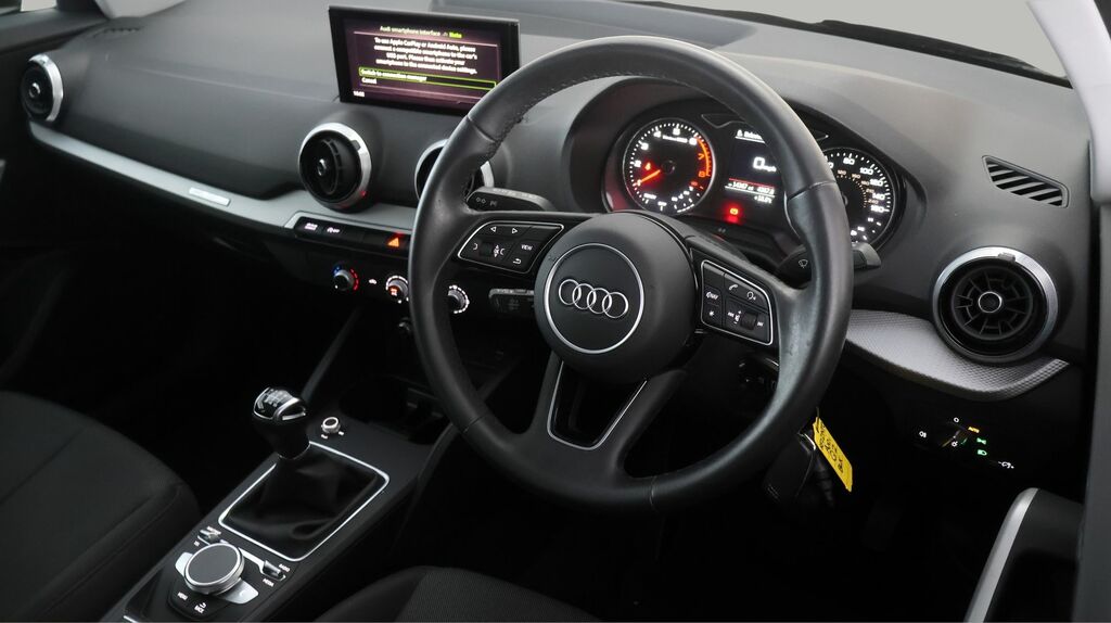 Audi Q2 35 Tfsi Sport Grey #9