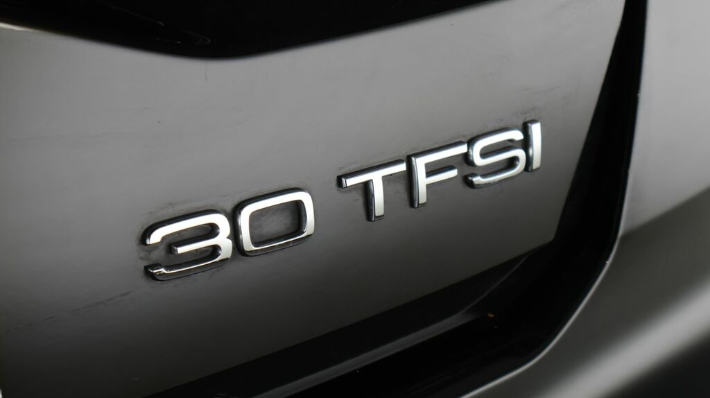 Audi Q2 35 Tfsi Sport Grey #19