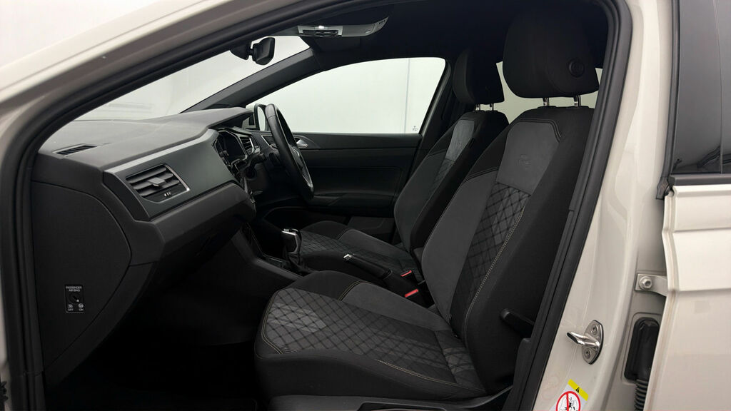 Volkswagen Taigo Suv Black #13