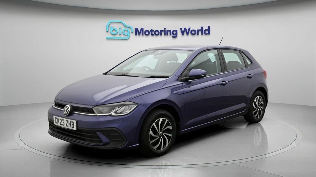 Volkswagen Polo Life Purple #3