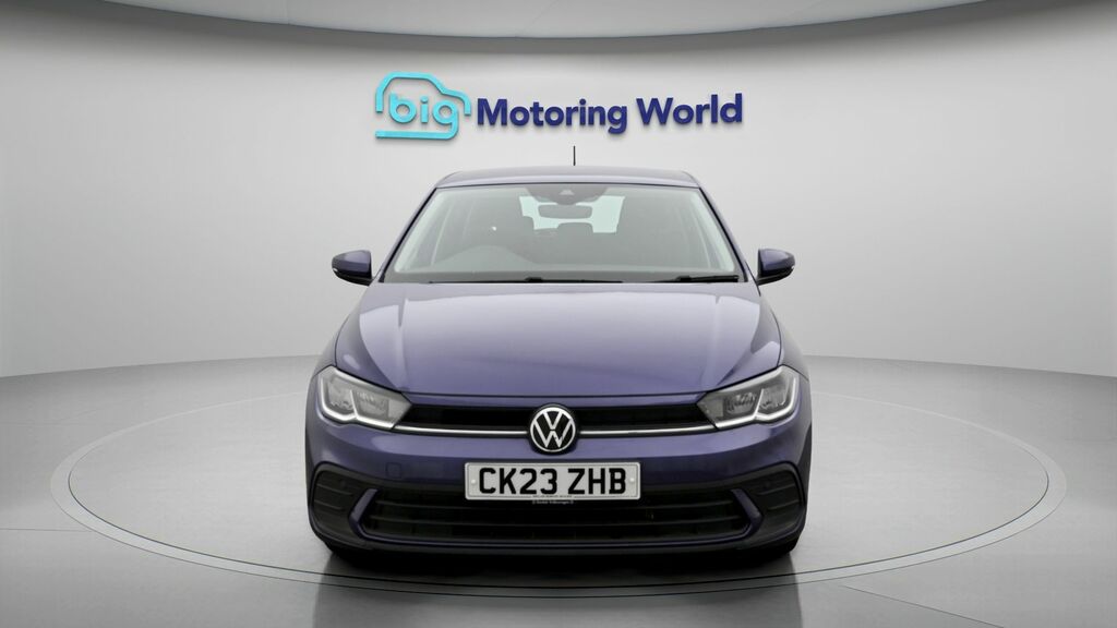 Volkswagen Polo Life Purple #2