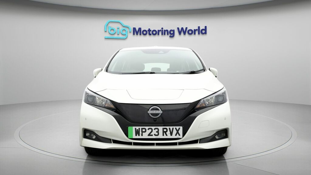 Nissan Leaf Acenta White #2