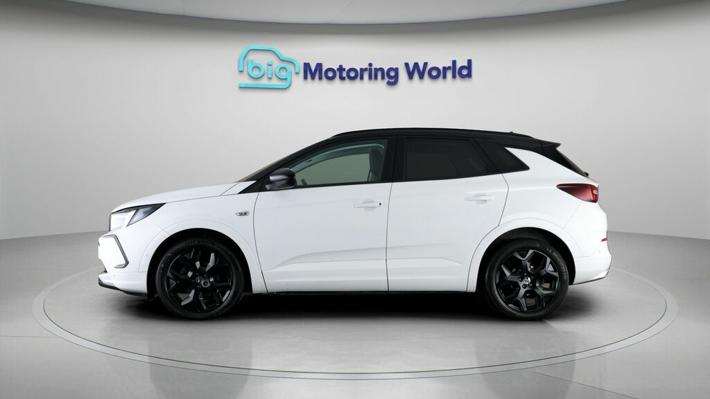 Vauxhall Grandland Ultimate White #4