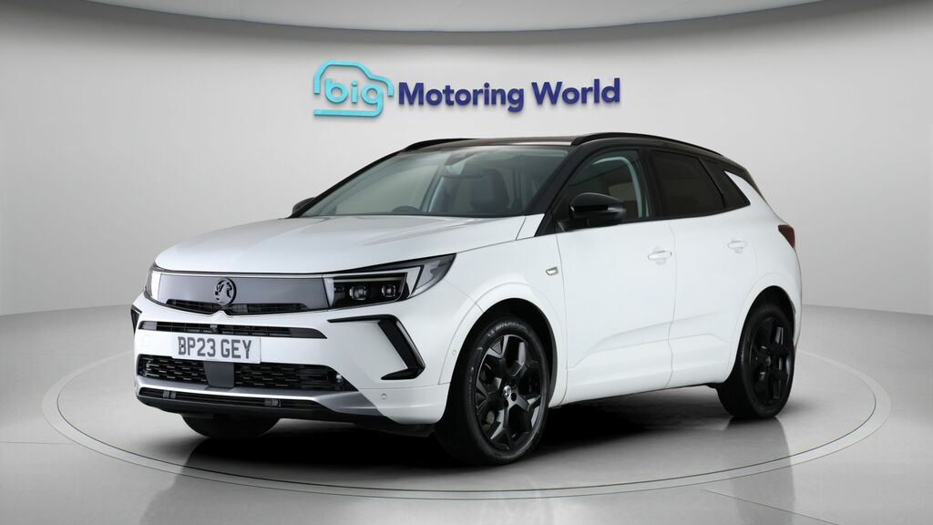 Vauxhall Grandland Ultimate White #3