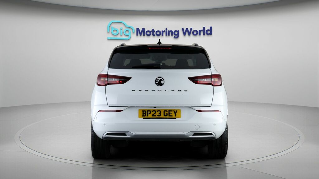 Vauxhall Grandland Ultimate White #6