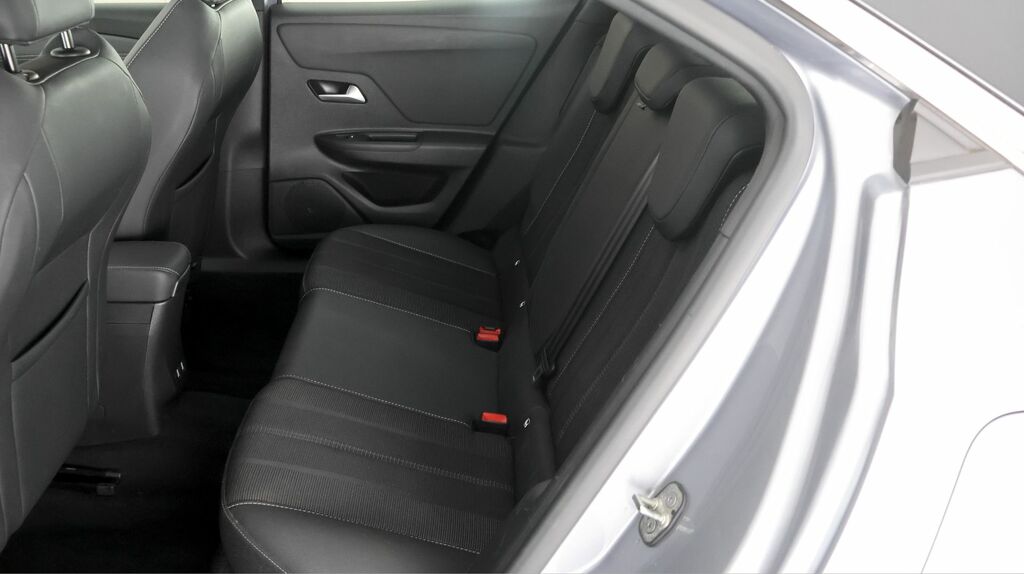 Vauxhall Mokka 1.2 Turbo Ultimate White #15