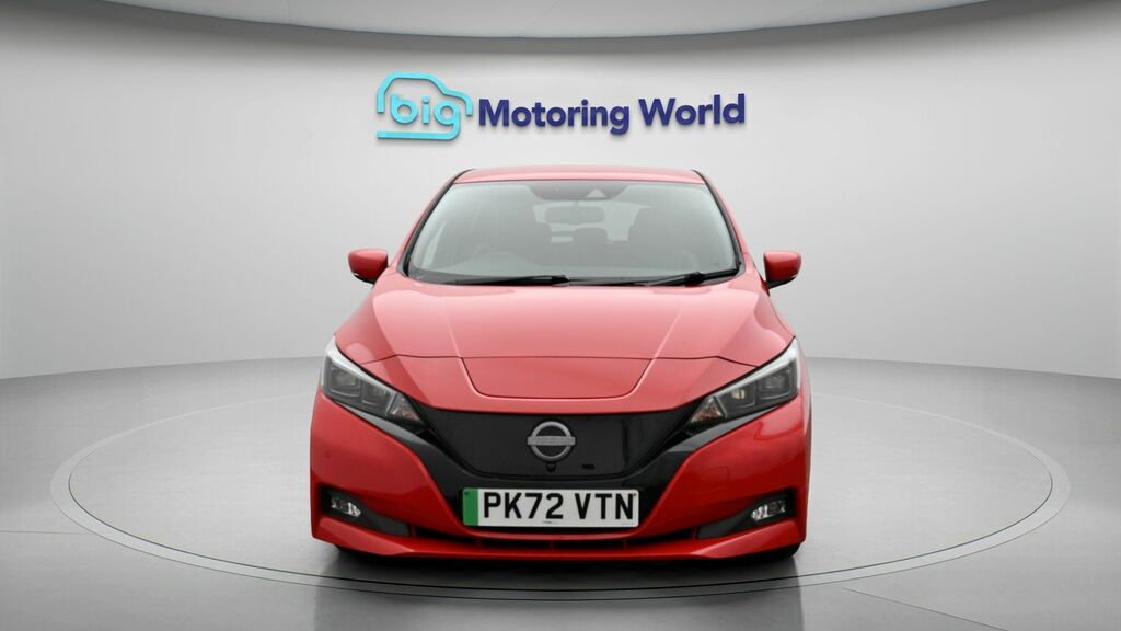 Nissan Leaf Tekna Red #2