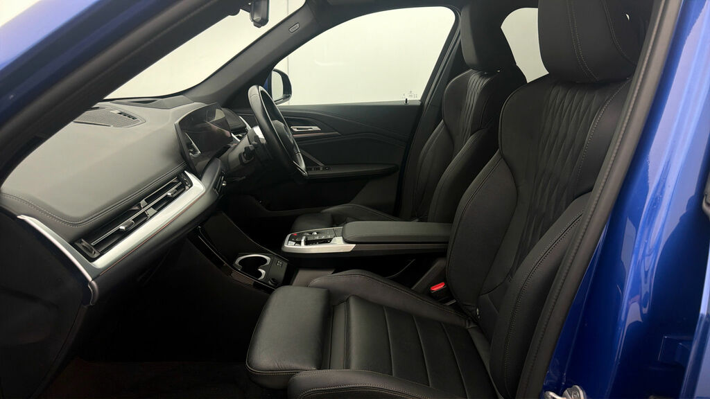 BMW iX1 Ix1 Xdrive30 M Sport Silver #13