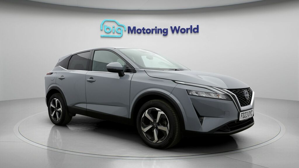 Nissan Qashqai N-connecta FD23OYC Grey #2