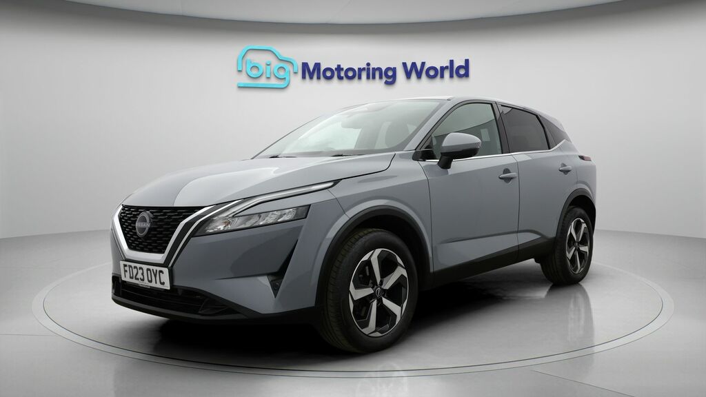 Nissan Qashqai N-connecta FD23OYC Grey #4