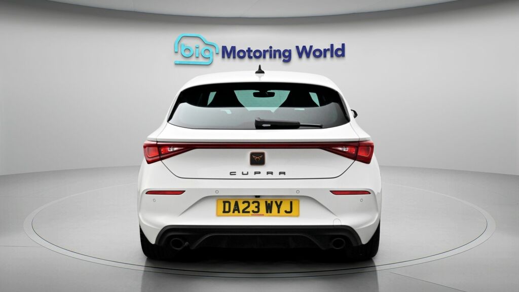 Cupra Leon Vz1 White #6