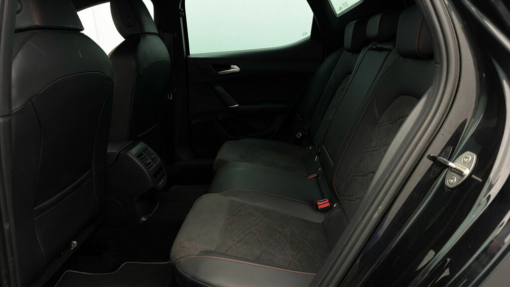 Seat Leon Seat Hatchback 1.5 Etsi 150 Fr Sport Dsg Grey #15