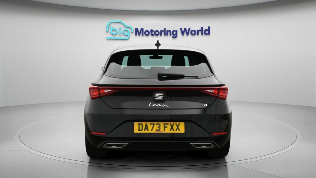 Seat Leon Seat Hatchback 1.5 Etsi 150 Fr Sport Dsg Grey #6