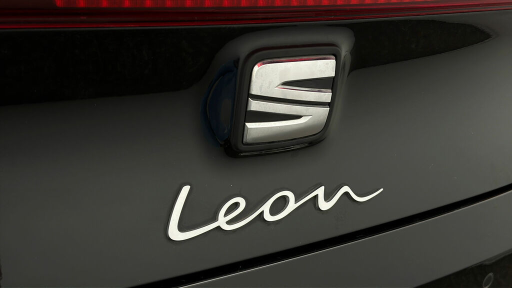 Seat Leon Seat Hatchback 1.5 Etsi 150 Fr Sport Dsg Grey #19