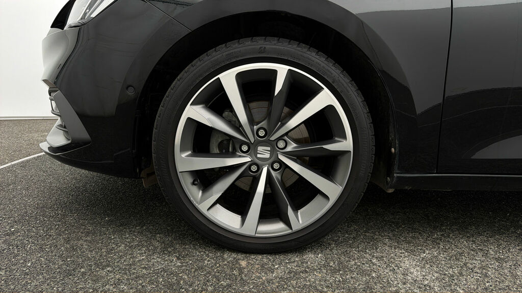 Seat Leon Seat Hatchback 1.5 Etsi 150 Fr Sport Dsg Grey #17