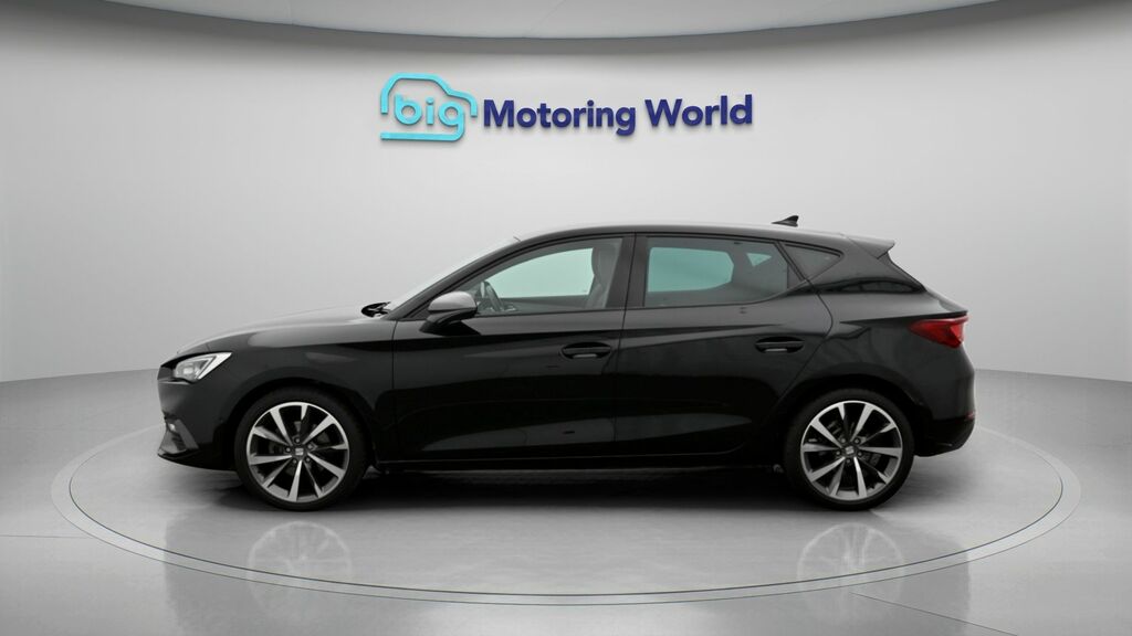 Seat Leon Seat Hatchback 1.5 Etsi 150 Fr Sport Dsg Grey #4