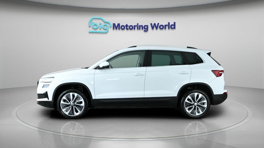 Skoda Karoq Se L White #4