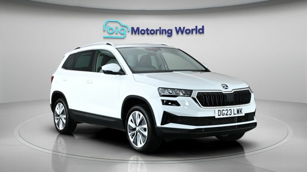 Skoda Karoq Se L White